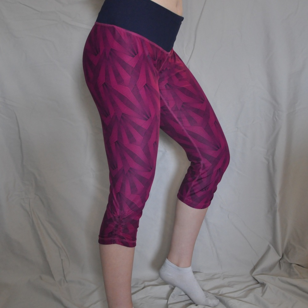 Geometric Pattern Legging